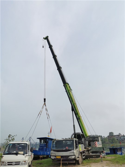 合浦县桥梁建设吊装案例